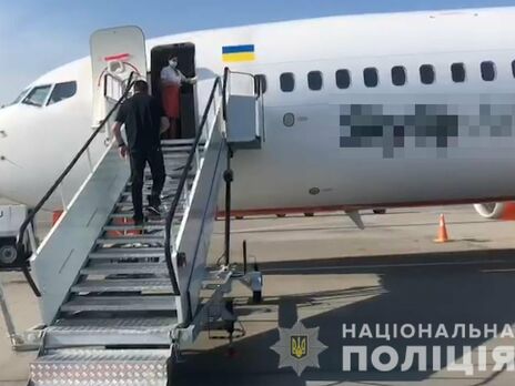 Из Украины выдворили Кипиани. Это криминальный авторитет из санкционного списка СНБО, сообщили в полиции