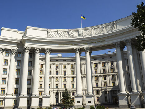 МИД Украины вызвал послов Франции и ФРГ из-за инициативы возобновления саммитов ЕС и РФ