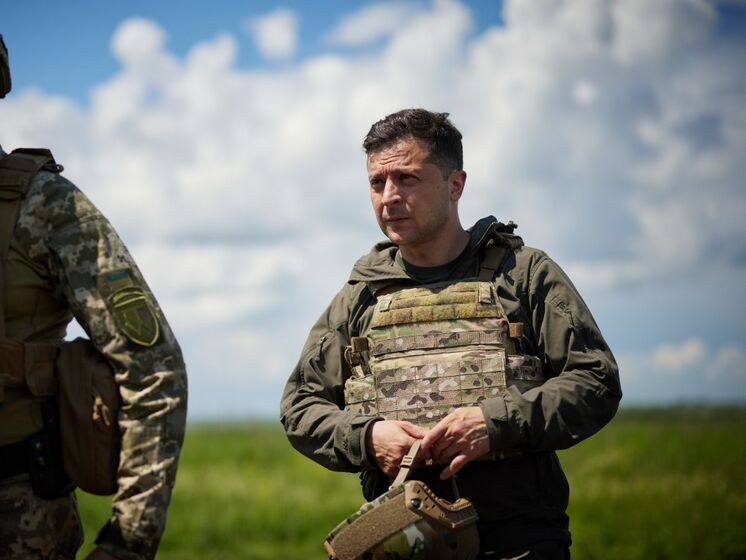Сегодня к границе Украины стянуто около 100 тыс. российских военных &ndash; Зеленский