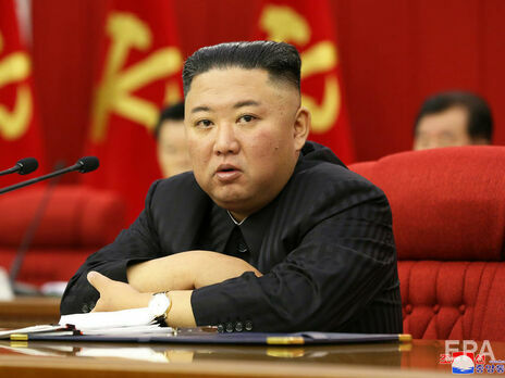 У Північній Кореї визнали, що Кім Чен Ин схуднув. Держтелебачення КНДР зняло сюжет про 