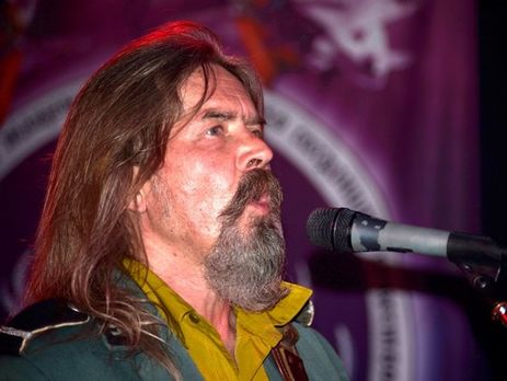 В Черногории лидера группы 