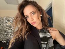 "Тело прекрасно", "Эталон красоты". Дорофеева снялась в необычном купальнике