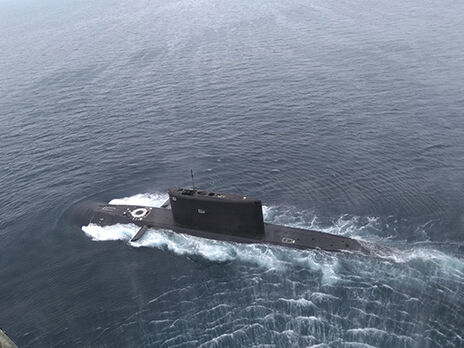 Російська субмарина вже відпрацювала екстрене і звичайне занурення на різну глибину в акваторії Чорного моря