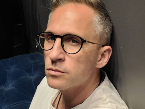 Незаконно посещал Крым. Российскому актеру Кучере запретили въезд в Украину