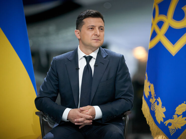 Зеленский: Были бы украинцы и россияне одним народом – над Госдумой развевался бы желто-голубой флаг
