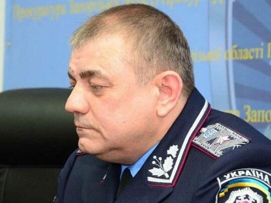 В Украину вернулся экс-начальник управления милиции, которого обвиняют в разгоне запорожского Майдана. Суд отпустил его под личное обязательство