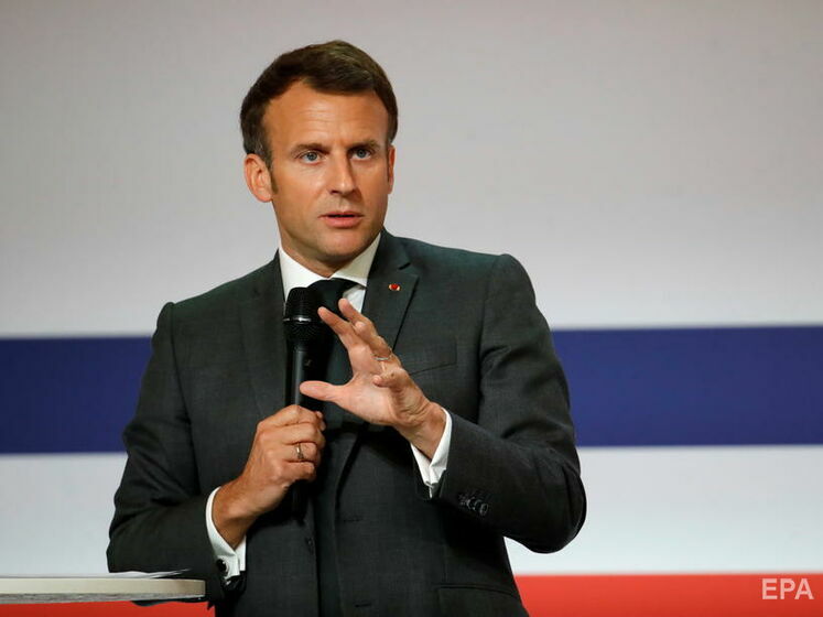 Макрон заявив, що Франція виступає за більш довірчі відносини між ЄС та Росією