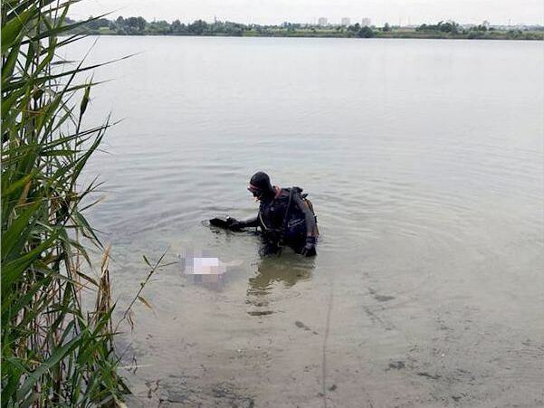 В Україні втопилося четверо людей за пів дня. У ДСНС закликали людей "схаменутися і вмикати мозок"