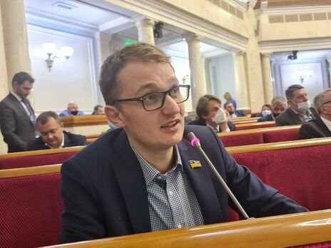 СМИ сообщили, что патрульные заподозрили нардепа Брагаря в вождении авто 