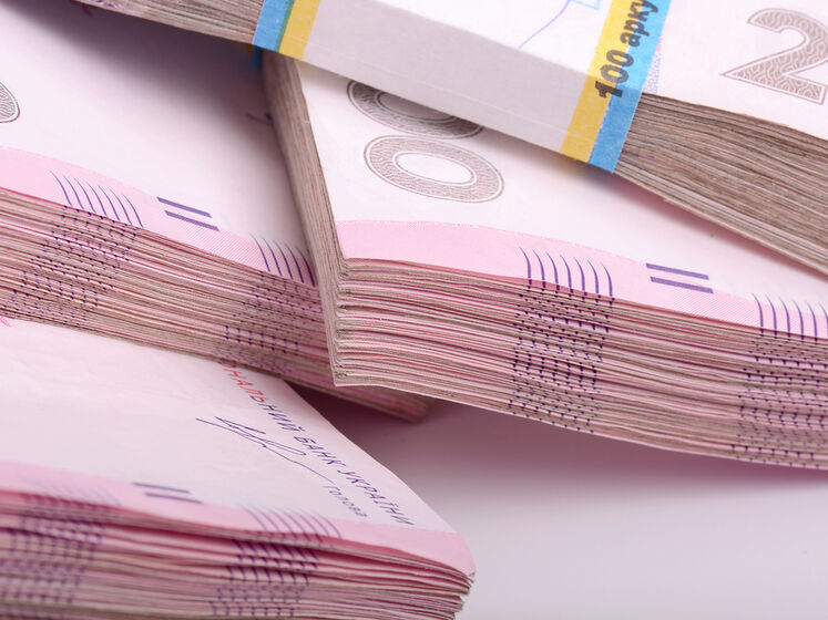 Минсоцполитики Украины обещает выплатить субсидии с мая по июнь. Компенсируют менее 300 грн
