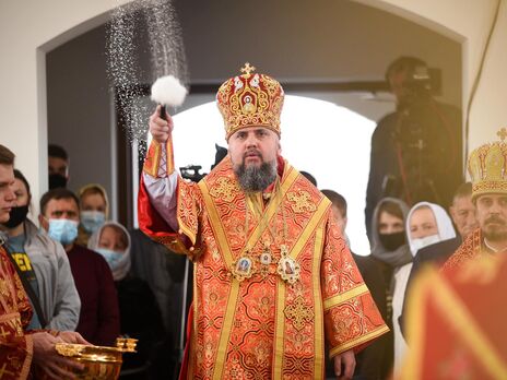 В случае объединения православных церквей Украины большинство украинцев главой единой поместной церкви хотели бы видеть Епифания – опрос