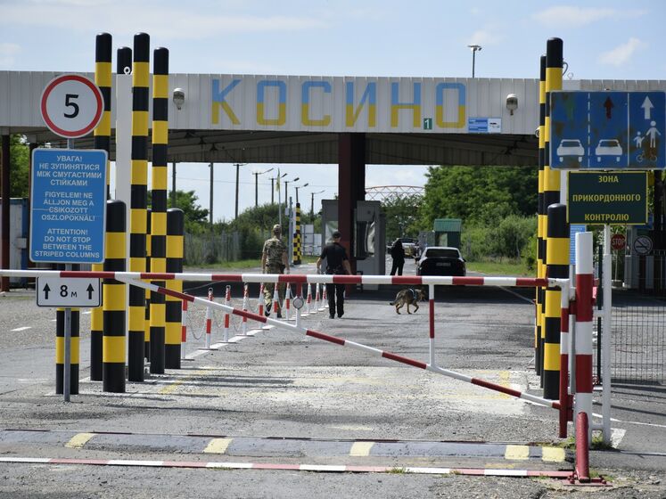 Венгрия возобновила работу двух пунктов пропуска на границе с Украиной