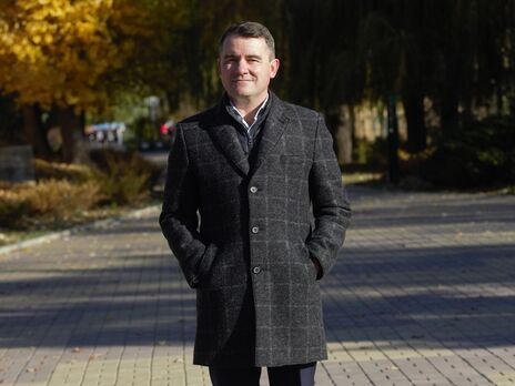 Мэр Славянска пошел служить в армию, чтобы иметь право возглавить военно-гражданскую администрацию