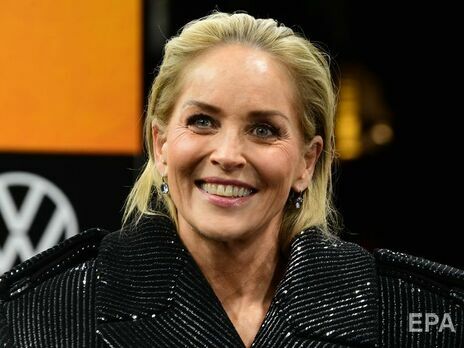 63-річна Стоун відповіла на чутки про стосунки з 25-річним репером