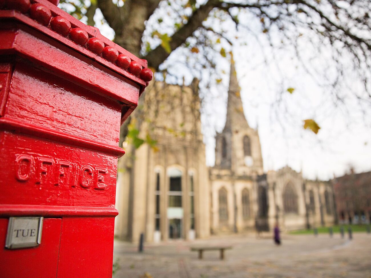 The book, which they took to read in 1709, was returned to the library of the English cathedral