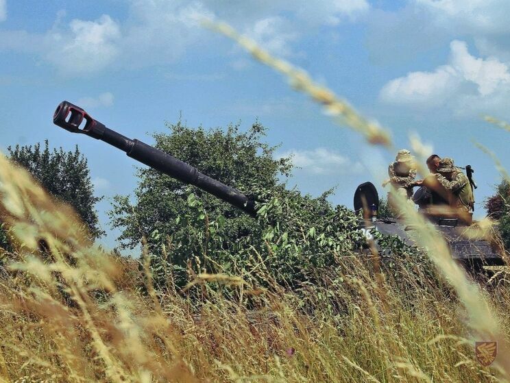 На Донбассе за сутки боевики 13 раз обстреляли украинские позиции, двое военных ранены – штаб ООС