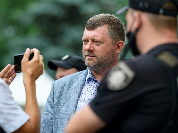 "Проявляют харассмент". Корниенко возмутился, что политика, который займет в Раде место Монастырского, журналисты называют "ноунеймом"