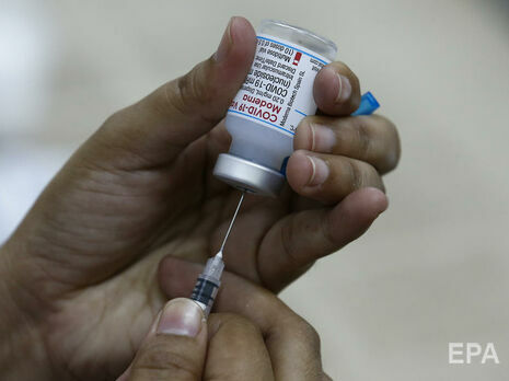 США отправили в Украину 2 млн доз вакцины Moderna