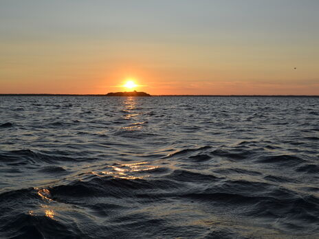 В Волынской области на озере Свитязь спасли 19 человек, которые не могли добраться до берега – ГСЧС