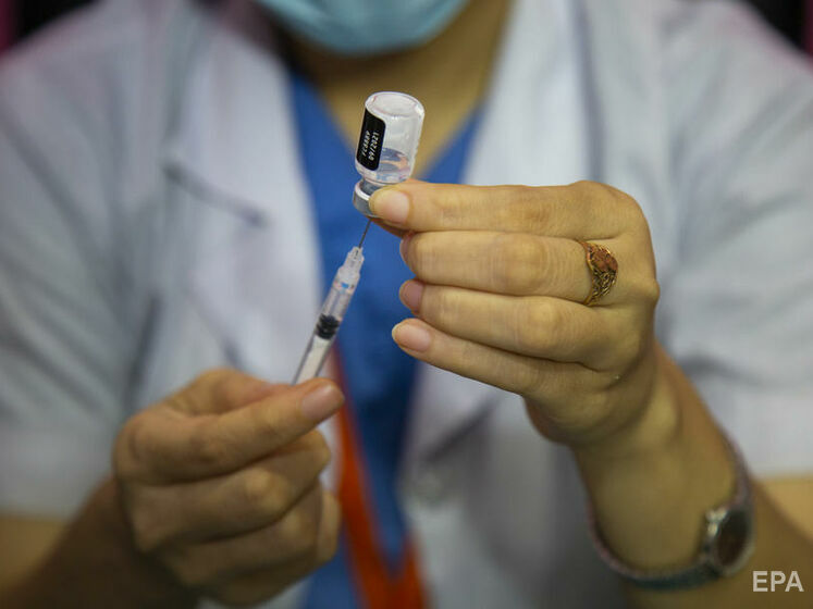 У світі зробили понад 3,6 млрд щеплень проти коронавірусу – дані Bloomberg