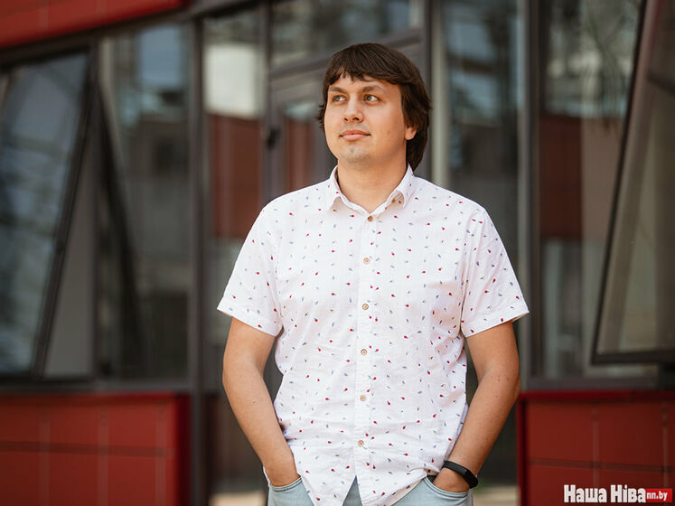 У Білорусі 18 липня закінчився строк арешту головного редактора видання "Наша Ніва". Його досі не випустили із СІЗО