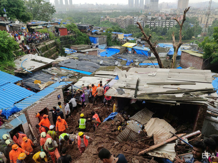 В Индии из-за проливных дождей за сутки погибли по меньшей мере 33 человека