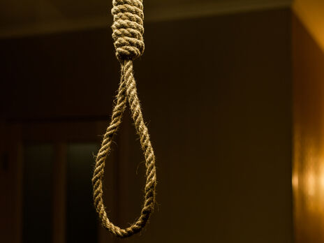 В Днепре школьница не смогла поступить в учебное заведение и покончила с собой – СМИ