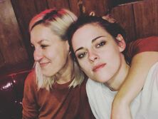 Кристен Стюарт зарегистрировала брак со своей возлюбленной, сценаристкой Дилан Мейер – СМИ