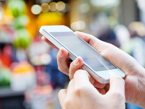 Лидеры авторитарных режимов следили за журналистами, учеными и бизнесменами. Они пользовались программой-шпионом из Израиля – расследование