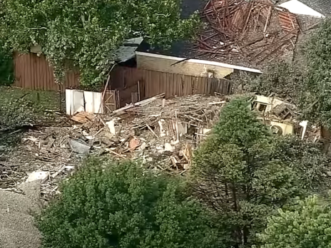 В результате взрыва в Техасе был разрушен дом, пострадало шесть человек