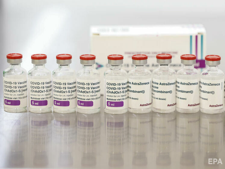 Испания не будет докупать вакцину AstraZeneca. Остатки доз она пожертвует