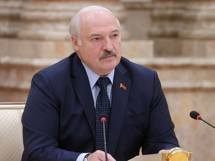 Лукашенко: То, что сейчас творится в мире, можно охарактеризовать одним емким словом "война"