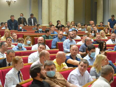 За скасування рішення Ради про поновлення роботи ВККС проголосувало 11 нардепів від фракції "Батьківщина"