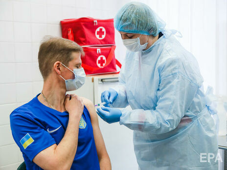 В Украине вакцинироваться от COVID-19 могут иностранцы и беженцы – Минздрав