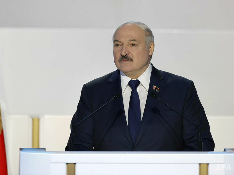 Лукашенко отказался от части президентских полномочий
