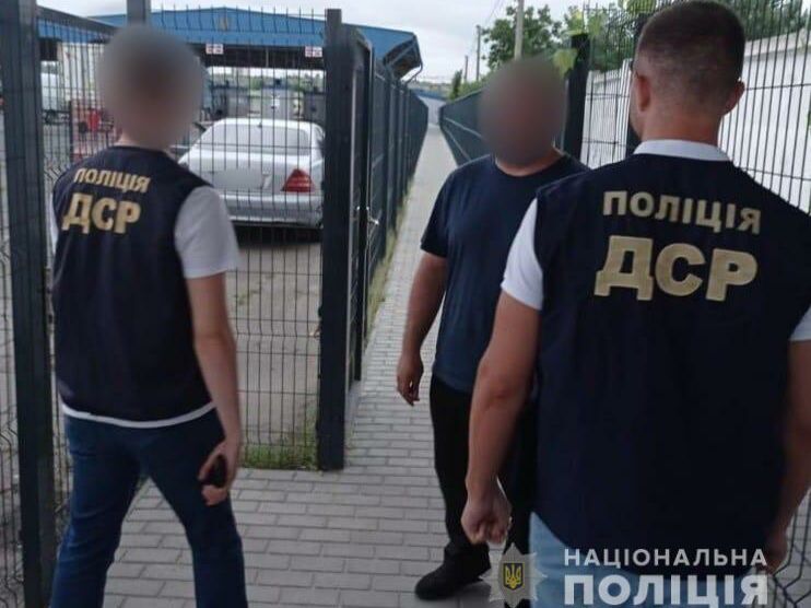 Из Украины в Молдову выдворили "авторитета", который фигурирует в санкционном списке СНБО