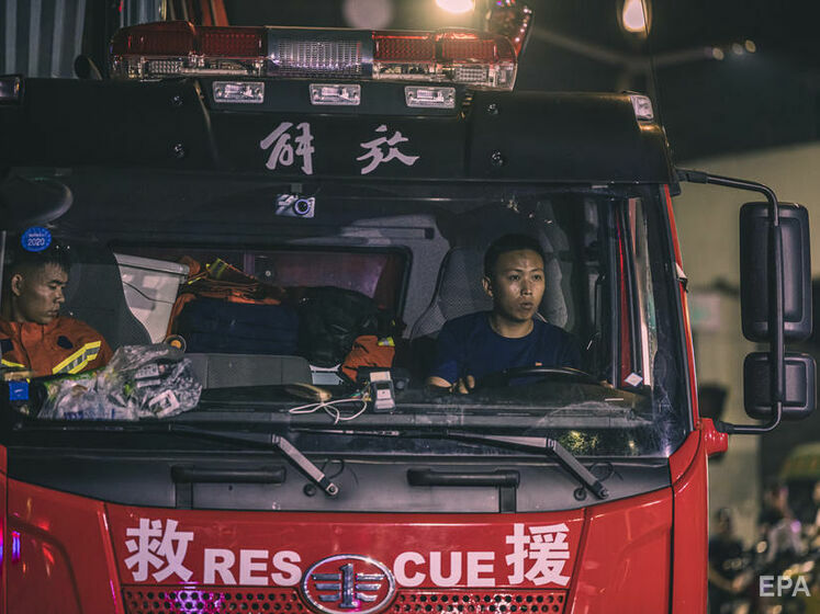 В Китае в результате пожара на складе погибло не менее 14 человек