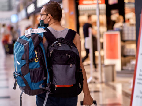 Чиновники МОЗ вважають низькою ймовірність поширення інфекції, оскільки всі пасажири були в масках