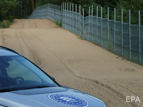 Украина предоставит Литве гуманитарную помощь в виде колючей проволоки. Кулеба объяснил, почему