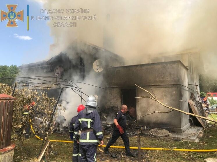 В разбившемся самолете в Прикарпатье погибли хасиды – еврейская община Украины