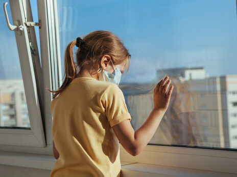 В Україні і далі зростає добова захворюваність на COVID-19