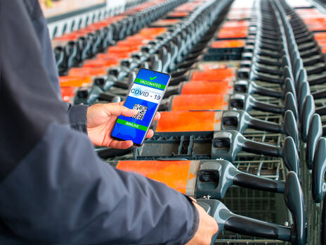 Кузин: Скорее всего, в Украине будет максимальное использование внутреннего цифрового COVID-сертификата. Он должен стать условным пропуском