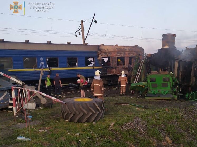 В Полтавской области столкнулись поезд и грузовой трейлер, часть поездов задерживается