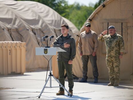 Зеленський заявив, що нові керівники Генштабу ЗСУ "потужні бойові офіцери"