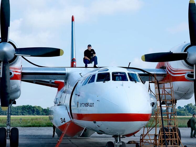 Україна відправила в Туреччину два пожежні літаки ДСНС