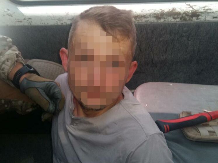 Полиция задержала мужчину по подозрению в организации взрывов в почтоматах Киева и Одессы