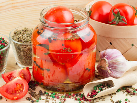 5 лучших рецептов маринованных помидоров