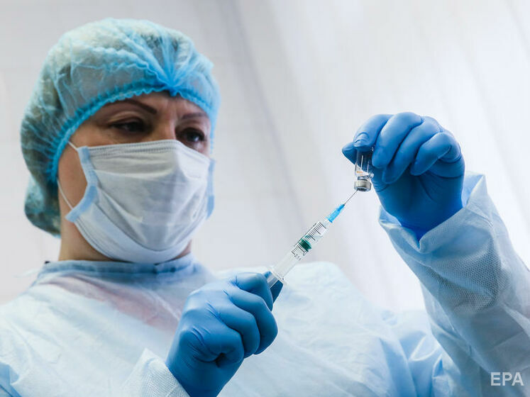 В Україні протягом доби проти коронавірусу зробили щеплення 125 тис. людей