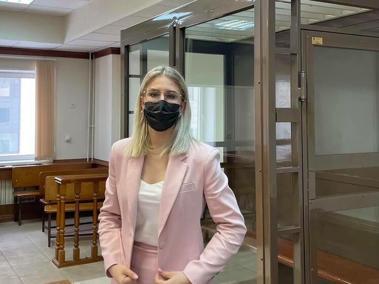 Соратницю Навального Соболь засудили до півтора року обмеження волі