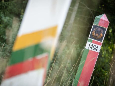 В Литве выявили группу нелегалов в сопровождении автомобиля, который используют в Госпогранкомитете Беларуси